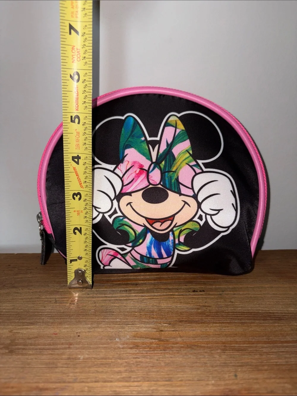 Minnie Mouse Floral Print Cosmetic Pouch - Black & Pink